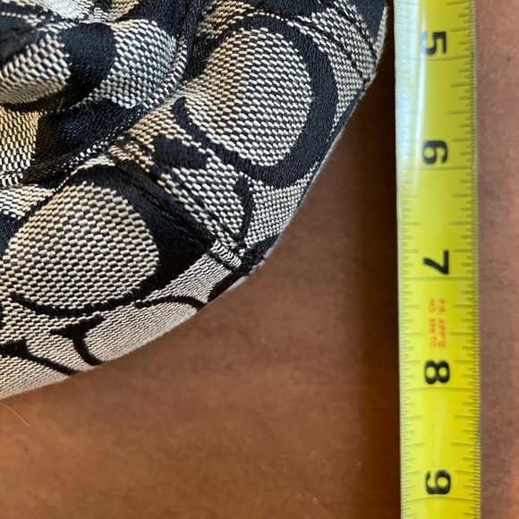 Coach πHPπ EUC top flap hobo shoulder hand bag in Signature grey and black - Picture 12 of 12